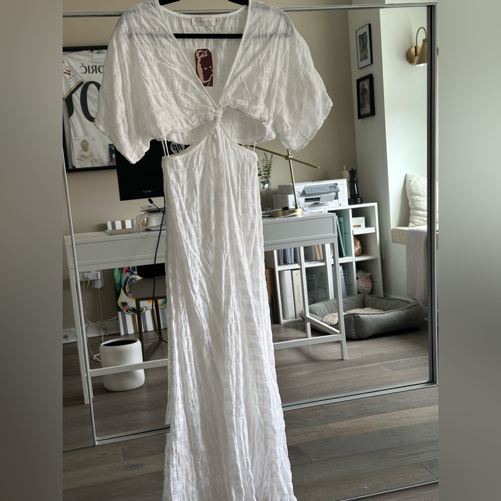 [NWT] Cover-Up White Maxi Dress